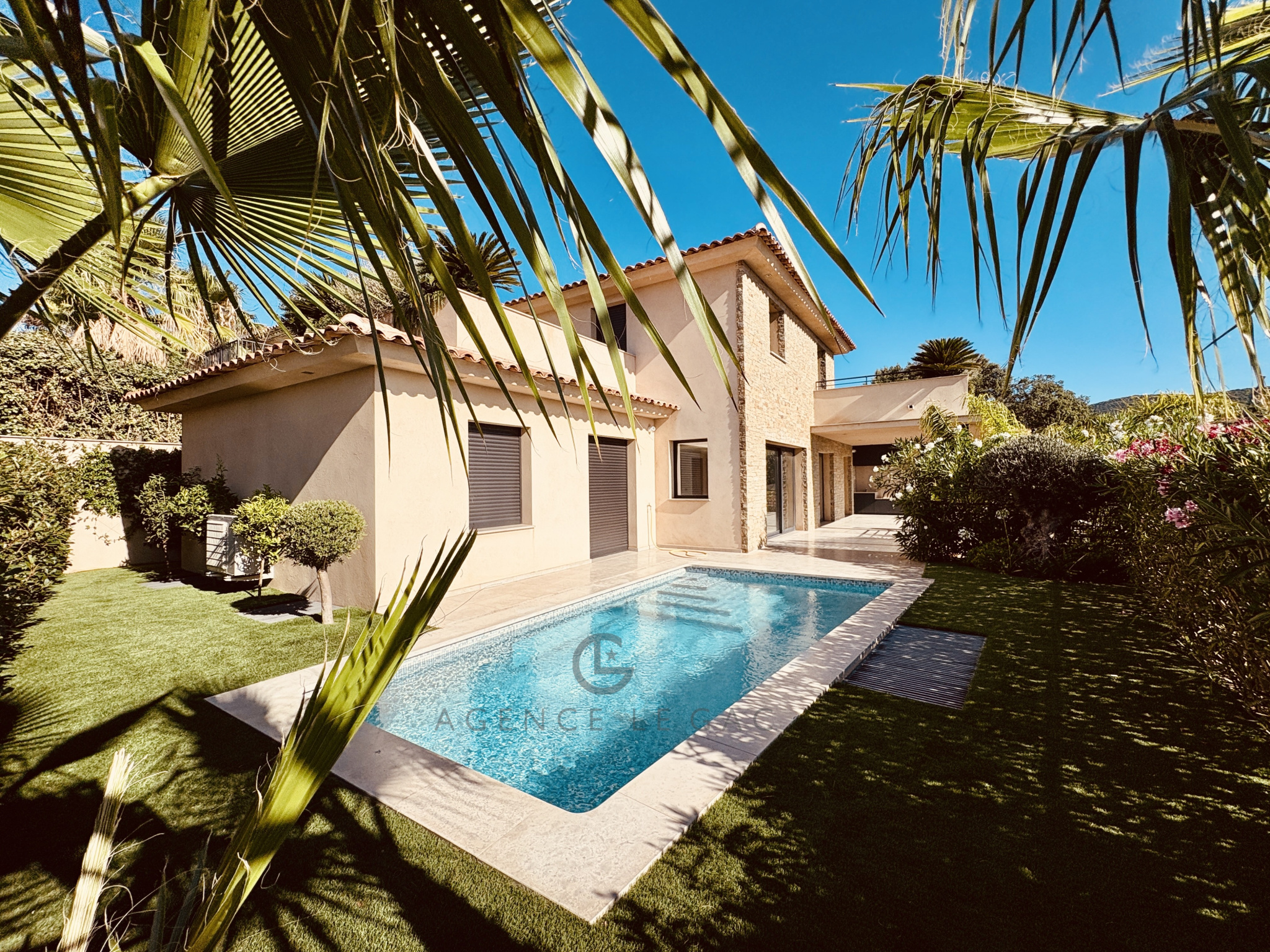 Agence immobilière de AGENCE LE GAC